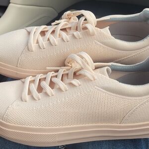 Rothy's NWOB Knit Lace-Up Sneakers in Blush Cream Womens 9.5 Mens 8